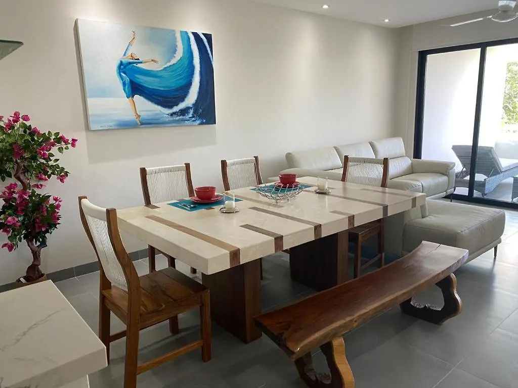 Corasol, Playa Del Carmen - Beach, Golf & Pool Apartment